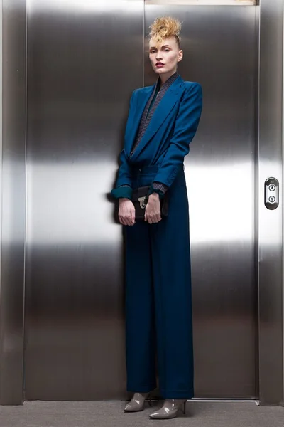 Look 15